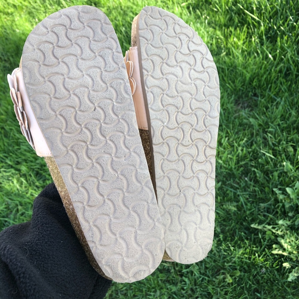 Not Rated Sandal - Picture 5 of 5